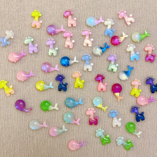 A294-Resin Giraffe&Whale Charm (Color Matching Game)
